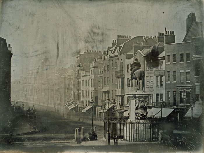 image-20251106183958-16