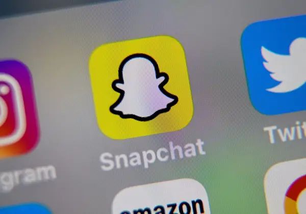 Оригинальное название snapchat , изначальное название snapchat 