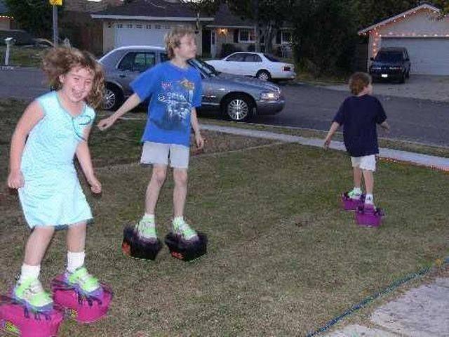 опасные игрушки, опасные игрушки из прошлого, опасные детские игрушки