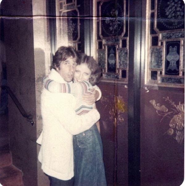 обычные люди встречались со знаменитостями, знаменитости встречались с обычными людьми, с кем встречались знаменитости