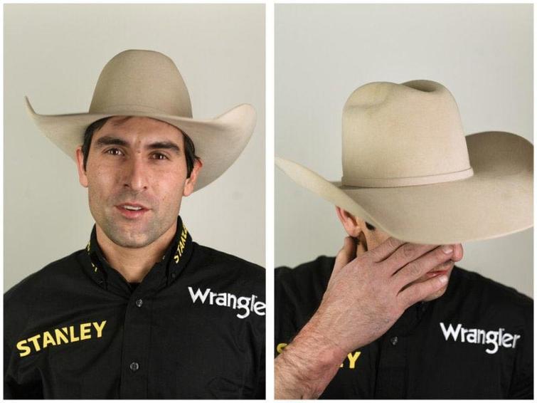 Фотограф снимает спортсменов до и после соревнований и там только пот и слёзы Фотограф снимает спортсменов до и после соревнований, Б. А. Ван Сисе