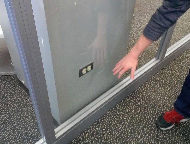 Неужели это нельзя было сделать нормально или 30 творений от мастеров с кривыми руками абсурдные вещи, криворукие мастера, мастера с кривыми руками, нелепые вещи