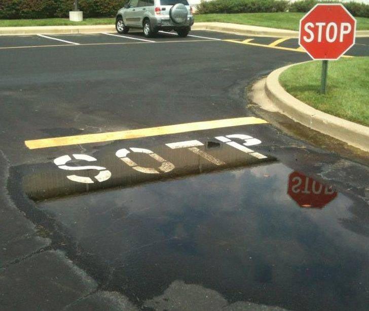 Неужели это нельзя было сделать нормально или 30 творений от мастеров с кривыми руками абсурдные вещи, криворукие мастера, мастера с кривыми руками, нелепые вещи