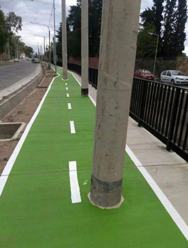 Неужели это нельзя было сделать нормально или 30 творений от мастеров с кривыми руками абсурдные вещи, криворукие мастера, мастера с кривыми руками, нелепые вещи