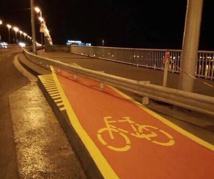 Неужели это нельзя было сделать нормально или 30 творений от мастеров с кривыми руками абсурдные вещи, криворукие мастера, мастера с кривыми руками, нелепые вещи