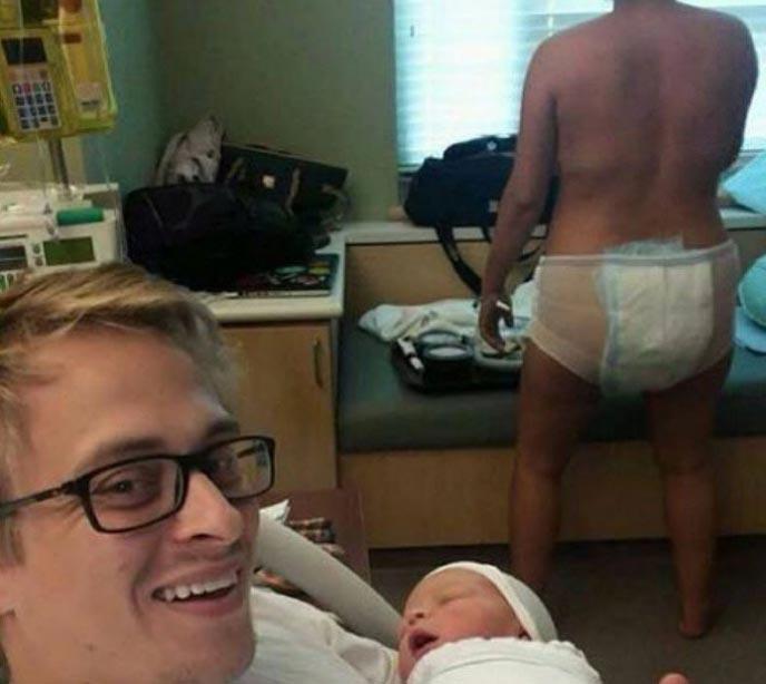 25 честных фотографий после родов, которыми делятся женщины, чтобы раскрыть правду честные фотографии после родов, женщины стали делиться честными фотографиями своих после рождения детей