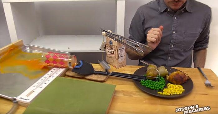 Мужчина создал машину с цепной реакцией, Cake Server,  Джозеф Гершер, Joseph’s Machines