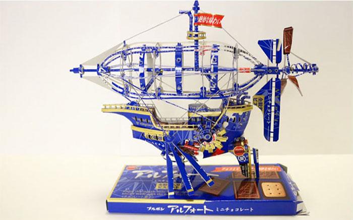 Японский художник превращает упаковку продуктов в искусство, харуки, @ 02ESyRaez4VhR2l