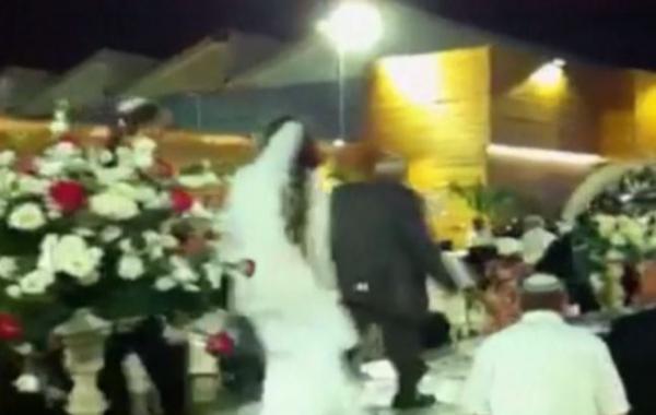 Израильские жених и невеста вынуждены были бежать с собственной свадьбы, спасаясь от палестинских ракет