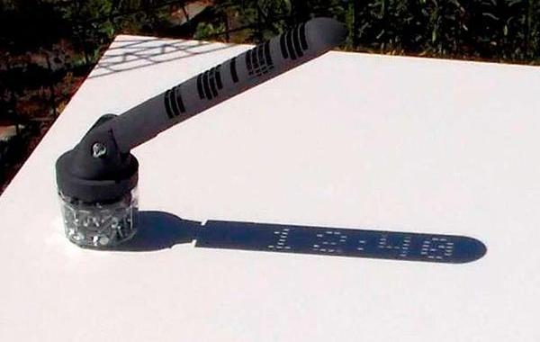 солнечные часы на 3D-принтере, солнечные часы показывают время цифрами, Digital Sundial