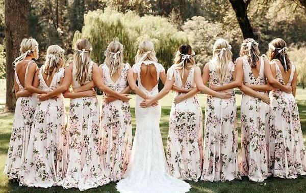 цветочные платья подружек невесты, платья с цветами подружки невесты