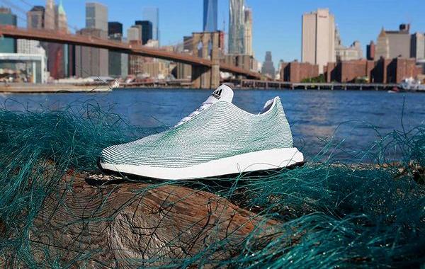 эко-кроссовки Adidas, кроссовки из рыболовных сетей, Adidas браконьерство