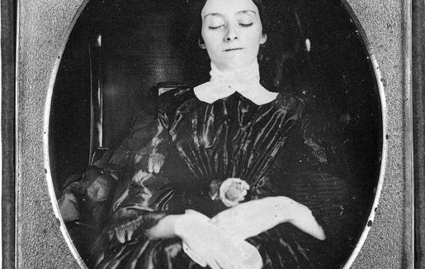 Посмертные фотографии Викторианской эпохи