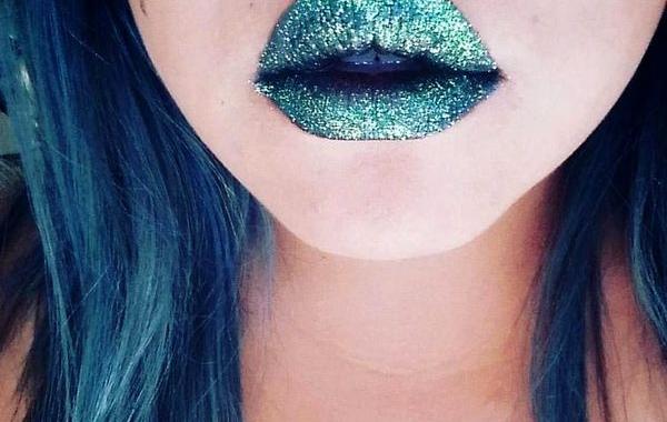 блестки на губах, Glitter lips