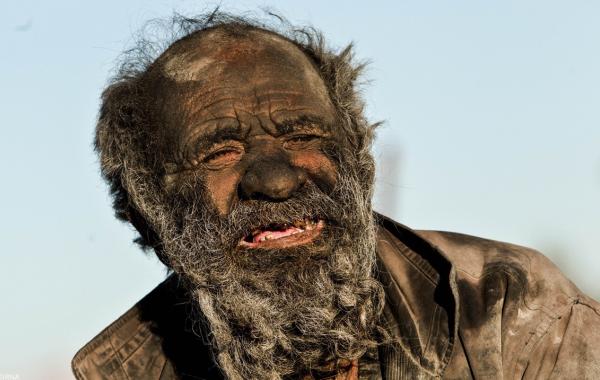 Самый грязный человек в мире, который не мылся 60 лет  Аму Хаджи, Amoo Hadji
