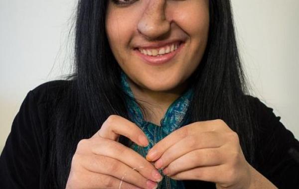 Аиши Мухаммадзаи нос уши