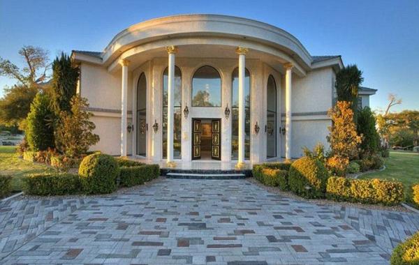 Шикарный дом на рачно в Лас-Вегасе за $48 млн с собственным аэропортом