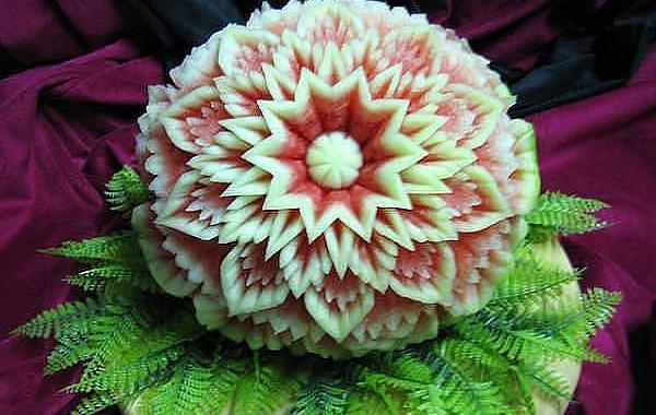 Карвинг. Арбузные произведения искусства.