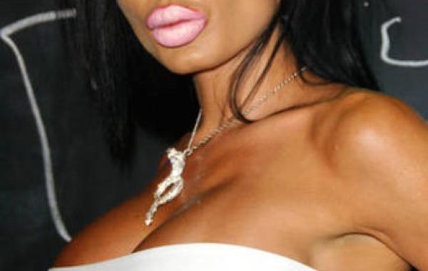 силикон силиконовые губы муклы