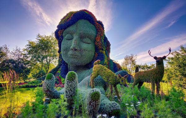 скульптуры из растений на фестивале в Монреале, Mosaicultures Internationales de Montreal 2013