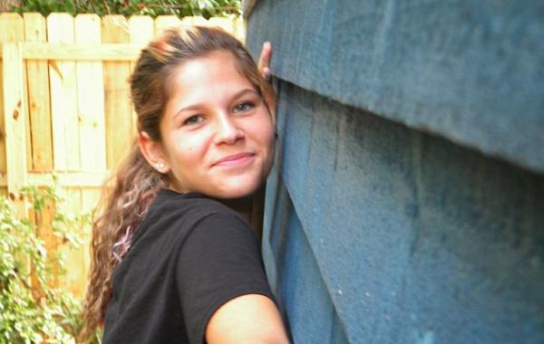 девочка построила дом, дом своими руками, дом за 10 000 долларов, Сицилия Колбэк