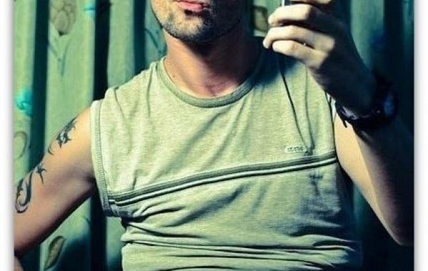 Такие фотки должны быть у каждой девушки :)