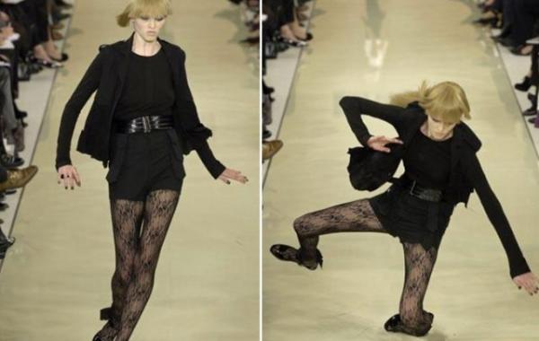 падение моделей подиум мода