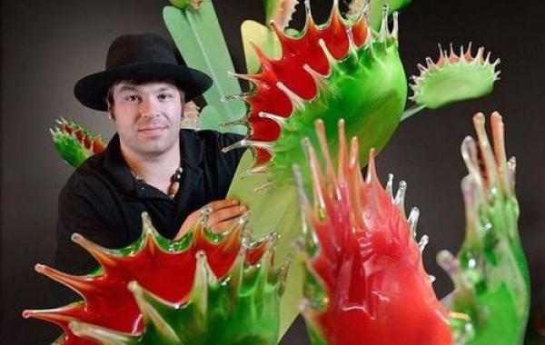 гигантские цветы из стекла,  Джейсон Гамрат, Jason Gamrath, стеклодув цветы огромные, стеклянные цветы