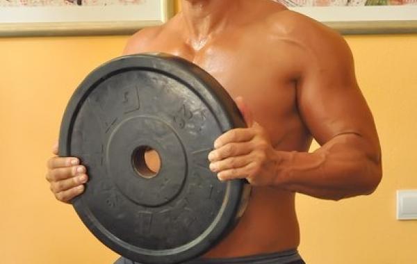 Самая сильная женщина Украины Анна Куркурина