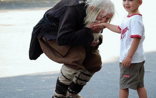 Дедушка Добри, история, фото