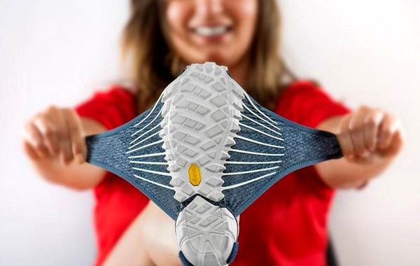 кроссовки оборачивающие ногу, Furoshiki, фурошики обувь