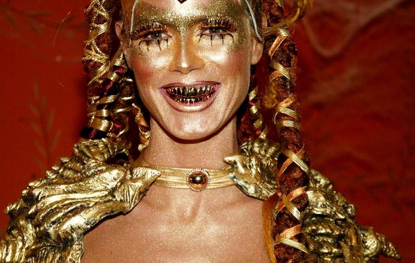 Костюмы Хайди Клум на Хэллоуин, 2007 год