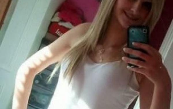 Девушка увеличила грудь с первого до пятого размера за счет пожертвований в интернете