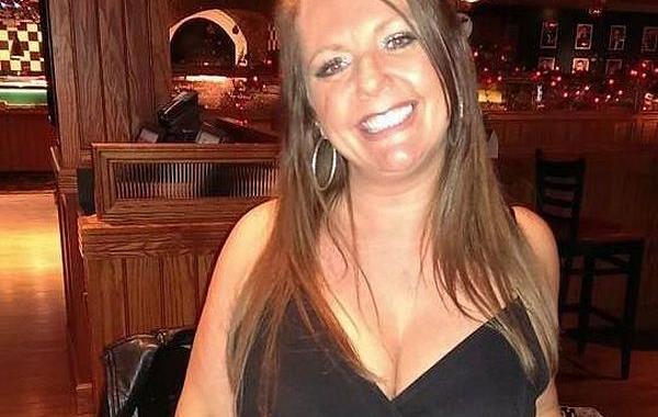 фотогарфия рака груди, фотогарфия рака молочной железы, Лиза Ройл,Lisa Royle, фотография перед мастэктомией