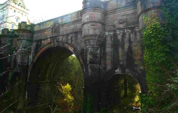 Шотландский мост собак самоубийц