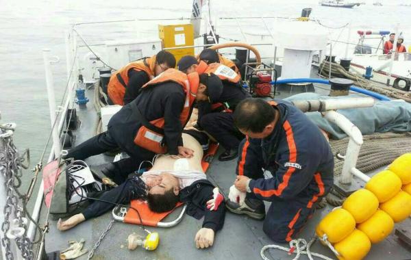 Трагические кадры крушения южнокорейского парома "Sewol"