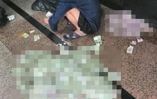 Вы будете очень удивлены узнав, сколько зарабатывает этот китайский бедняк