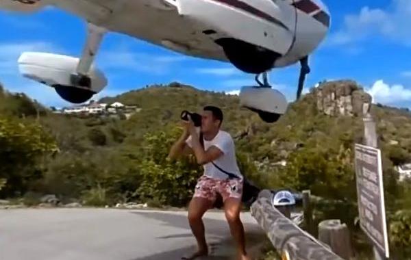 фотограф едва не остался без головы самолёт, фотограф чуть не остался без головы самолёт, Мекки Джейди, Mekki Jaidi