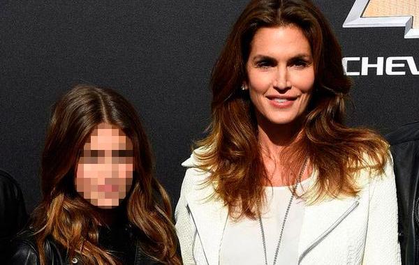 Дочь Синди Кроуфорд её копия, дочь Синди Кроуфорд похожа на ней, Кайя Гербер дочь Синди Кроуфорд