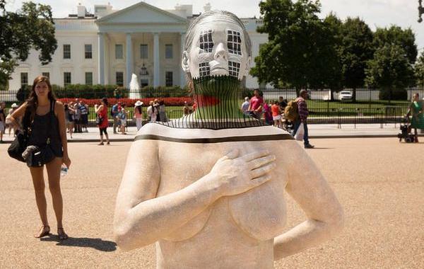 бодиарт на фоне достопримечательностей, Трина Мерри, Trina Merry)