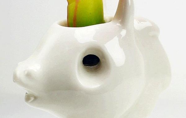 подставка для свечи единорог, единорог плачет радужными свечами, единорог свеча