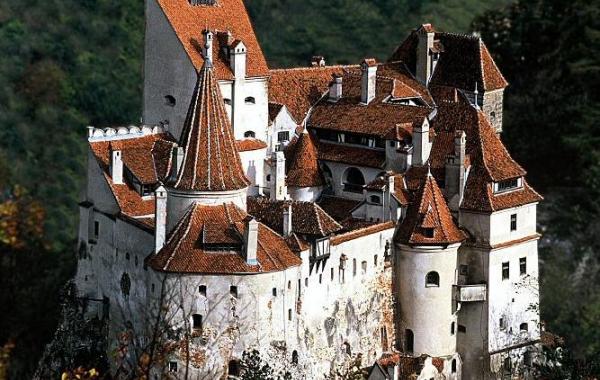 продаётся замок Дракулы, замок Бран