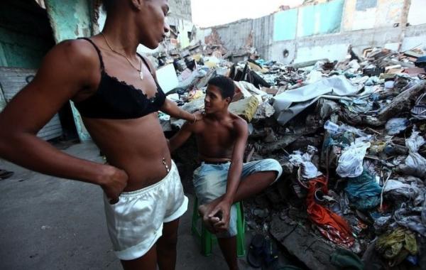 Реальная жизнь людей Бразилии во время Чемпионата мира по футболу 2014