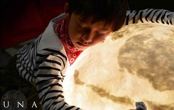 Luna Moon, лампа в виде Луны, светильник в виде Луны