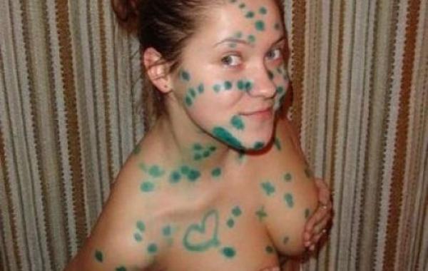 Фотографии странных людей из социальных сетей