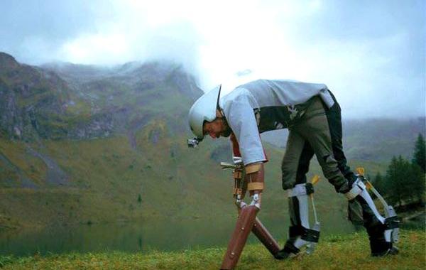 Томасу Туэйтсу, Thomas Thwaites, жить жизнью козла, англичанин жил жизнью козла, превратился в козла