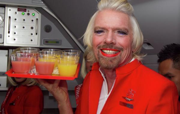 миллиардер стюардесса  Ричард Брэнсон спор