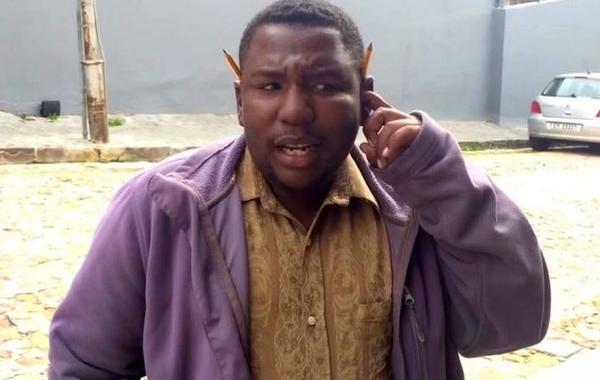 парень фантастически реалистично пародирует голоса животных