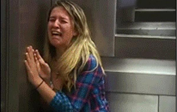 Смешные и немного жестокие приколы и розыгрыши над людьми