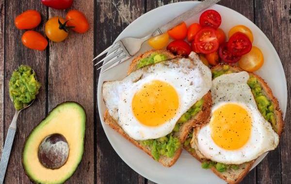 почему не стоит пропускать завтрак, почему нужно завтракать